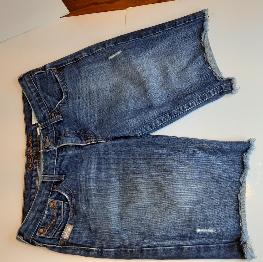 Cruel girl Bermuda blue denim short size 09